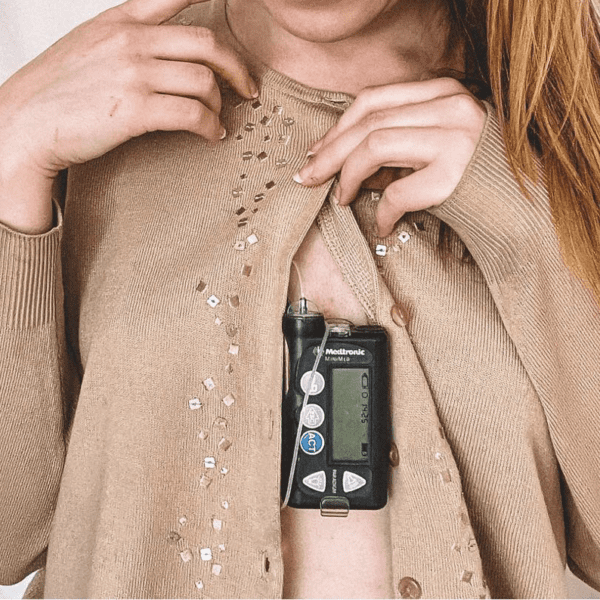 Dlaczego nie powinnaś chować pompy do stanika